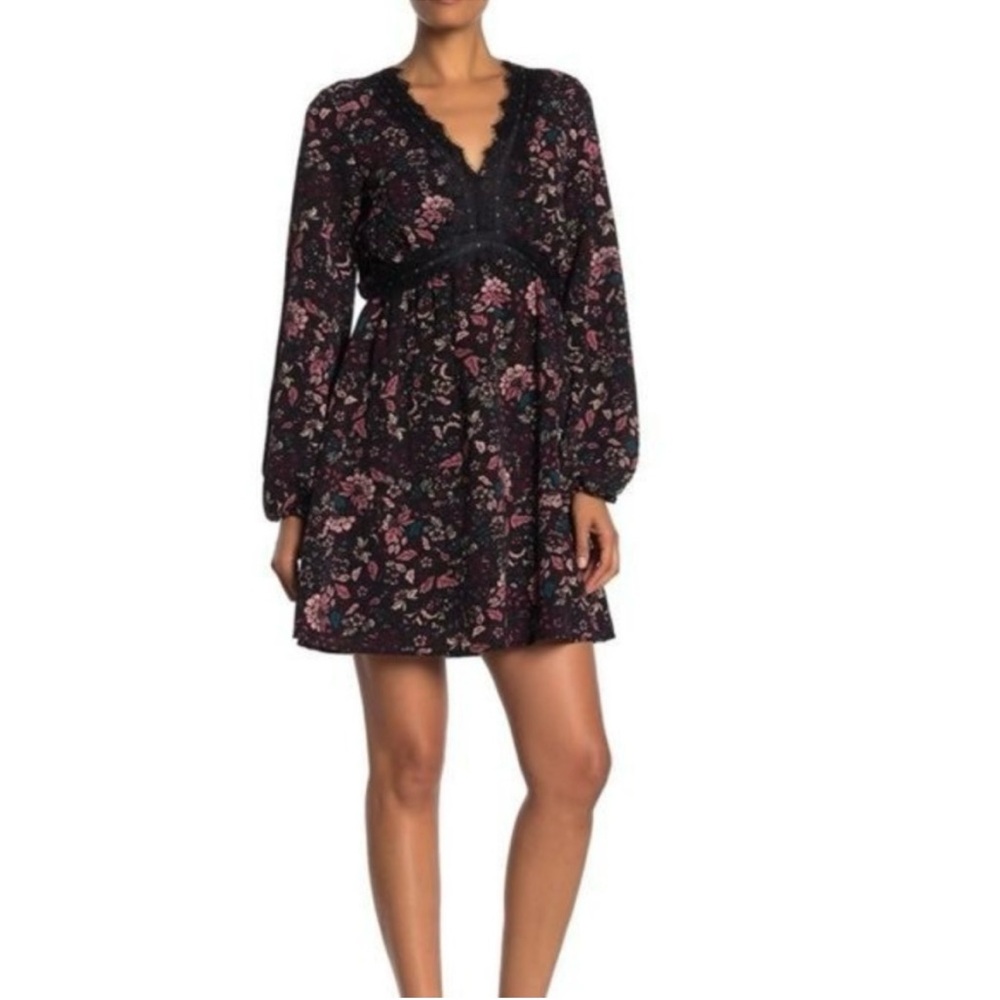 LAUNDRY by Shelli Segal | Lace Trim Floral dress